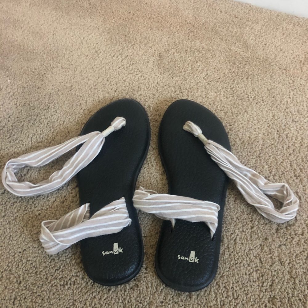Sanuk yoga sling flip flops - Picture 2 of 4